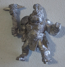 warhammer fantasy ogre usato  Milano