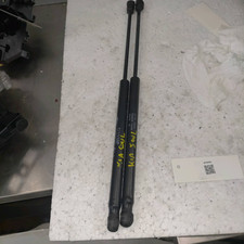 Ammortizzante portello post. usato  Italia