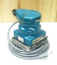 Clean makita model for sale  Woodbine