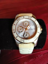 Ancienne montre femme d'occasion  Marly