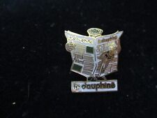 Rare pins badge d'occasion  Pommeuse