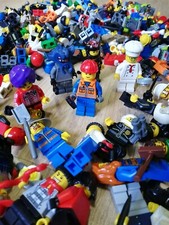 X30 lego minifigures d'occasion  Expédié en Belgium
