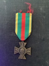 Médaille militaire croix d'occasion  Montastruc-la-Conseillère