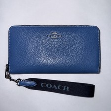 Coach women long for sale  Reidsville