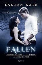 Fallen kate lauren usato  Busto Arsizio