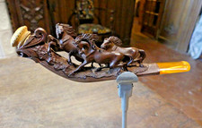 Collectible wooden carved d'occasion  Expédié en Belgium