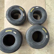 Bom conjunto usado de pneus MG Yellow FZ Racing Go Kart 7.10/11x5 e 4.60-10x5, usado comprar usado  Enviando para Brazil