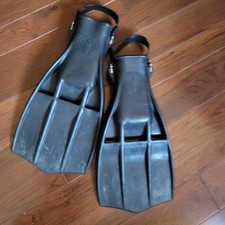 Pair aqua lung for sale  Auburn