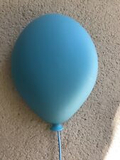 Lampe ballon bleue d'occasion  Saint-Privat-des-Vieux