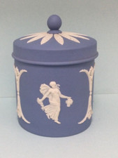 Wedgwood solid pale for sale Wedgwood solid pale for sale  NOTTINGHAM