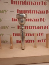 Usado, Vincent Bach Corp (sem período) 2 peças 1 aro E copo trompete bocal bom estado comprar usado Usado, Vincent Bach Corp (sem período) 2 peças 1 aro E copo trompete bocal bom estado comprar usado  Enviando para Brazil