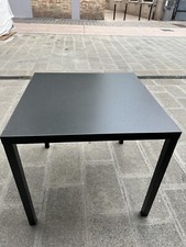 Tavolo metallo 80x80 usato  Venezia