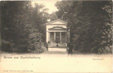 Cartão postal de entrada para o mausoléu, saudações de Charlottenburg, Berlim, Alemanha comprar usado Cartão postal de entrada para o mausoléu, saudações de Charlottenburg, Berlim, Alemanha comprar usado  Enviando para Brazil