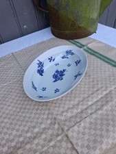 Petit plat porcelaine d'occasion  Villeneuve-la-Guyard