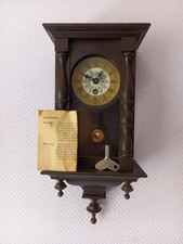 Pendule murale marron d'occasion  Porcelette