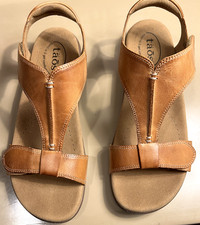 Taos show sandal for sale  Leo