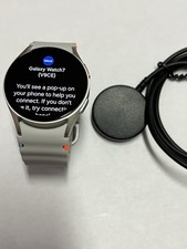 Smartwatch Samsung Galaxy Watch 7 40mm prata SM-L300 desbloqueado comprar usado  Enviando para Brazil