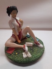 Figurine statuette eudiante d'occasion  Carpentras