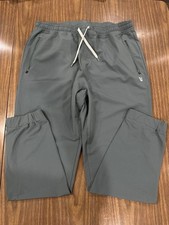 Calça jogger Vuori Transit masculina XXL casual verde elástica técnica nova sem etiquetas comprar usado Calça jogger Vuori Transit masculina XXL casual verde elástica técnica nova sem etiquetas comprar usado  Enviando para Brazil