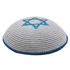 Kippa tricotée blanche d'occasion  Expédié en France
