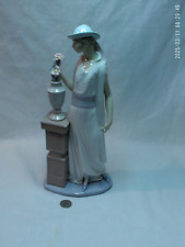 Lladro porcelain figurine for sale  Kyle