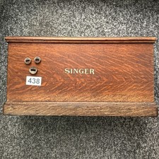 Singer sewing machine for sale  PWLLHELI