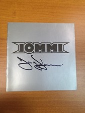 CD livreto autografado Tony Iommi com Ozzy, Dave Grohl garantido autêntico  comprar usado CD livreto autografado Tony Iommi com Ozzy, Dave Grohl garantido autêntico  comprar usado  Enviando para Brazil