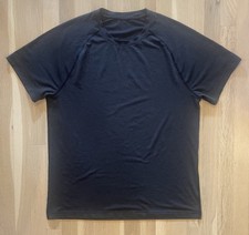 Men outdoor voices for sale  San Antonio