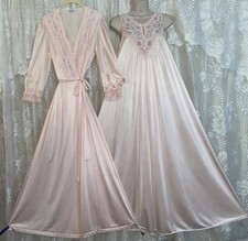 Camisola vintage S M L Vanity Fair rosa pêssego de náilon com conjunto de renda extravagante comprar usado  Enviando para Brazil