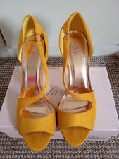 Mustard shoes for sale  DUNSTABLE