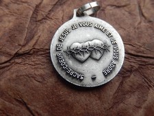 Medaille sacre coeur d'occasion  Aubenas