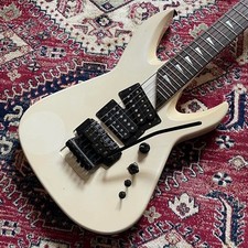 Guitarra elétrica Tokai VC75 Vivian Campbell modelo feita no Japão toda branca de neve comprar usado  Enviando para Brazil