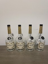 Lote de 4 conhaques Hennessy muito especiais 1 litro (garrafas vazias) comprar usado  Enviando para Brazil