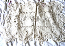 Pretty lace linen for sale  MANCHESTER
