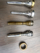 Giardinelli trumpet and d'occasion Giardinelli trumpet and d'occasion  Saint-Gély-du-Fesc