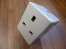 Vintage bakelite plug for sale  UK
