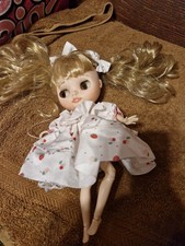 Blythe doll blonde for sale Blythe doll blonde for sale  BRIGHTON