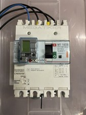 Interruttore magnetotermico di usato  Manfredonia