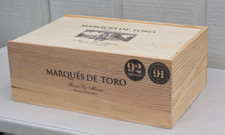 Caixa de vinho vazia Marqués De Toro Mencía caixa de madeira para adega 19,6” x 13,4” x 7,3” comprar usado Caixa de vinho vazia Marqués De Toro Mencía caixa de madeira para adega 19,6” x 13,4” x 7,3” comprar usado  Enviando para Brazil