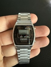 Montre vintage digital d'occasion  Belleville