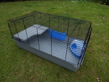 Large indoor pet for sale  LONGHOPE