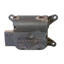 Attuatore motorino riscaldamen usato  Pratola Peligna