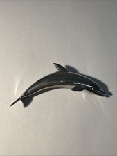 Broche dauphin argentée d'occasion  Andernos-les-Bains