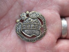 Ancien insigne badge d'occasion  Prades