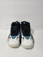 Size 9.5 nike for sale  Saint James