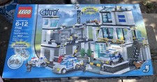 Lego 7744 police for sale  Los Angeles