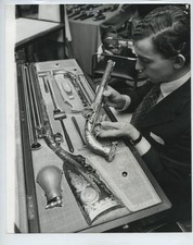 Conjunto de rifle antigo de pistolas 1805 na London Arms Fair 1970 foto de imprensa  comprar usado  Enviando para Brazil