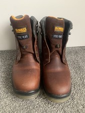 dewalt safety boots 8 for sale  PRESTON