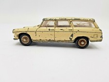 Voiture miniature dinky d'occasion  Trévoux