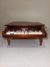 Schoenhut baby grand for sale  Milan